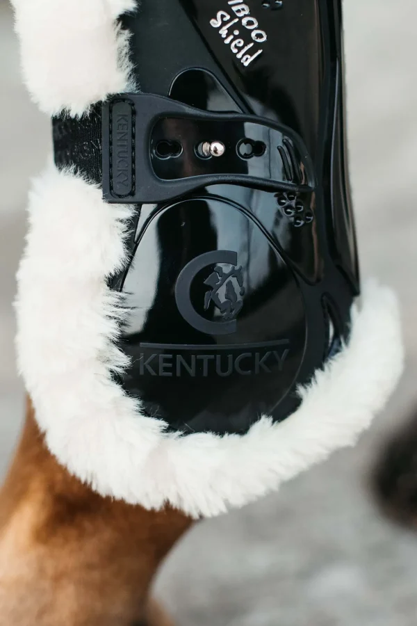 kentucky Horsewear Vegan elastiske senebelegg med bambus og saueskinn* Belegg Til Hest